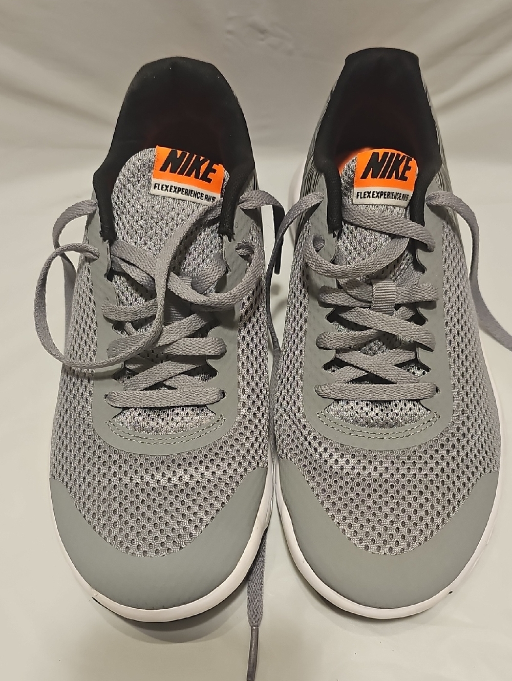 Nike Kids Grey Mesh Sneakers with Orange Logo